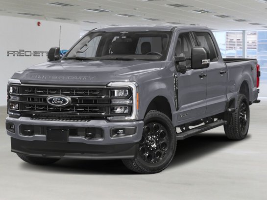 Ford Super Duty F-250 SRW XLT cabine 6 places 4RM caisse de 8 pi 2027 Gris marais