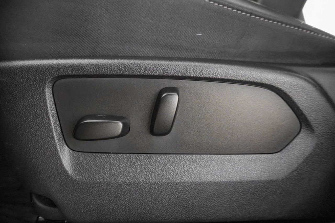 2023 Buick Envision AWD 4dr Preferred Black Sherwood Park - photo #14