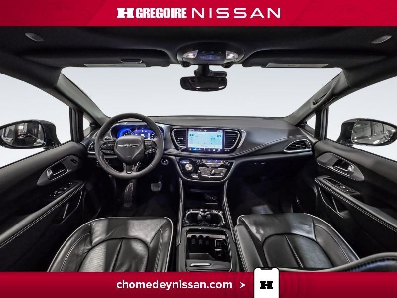 2025 Chrysler Pacifica Grey Saint-Eustache - photo #19