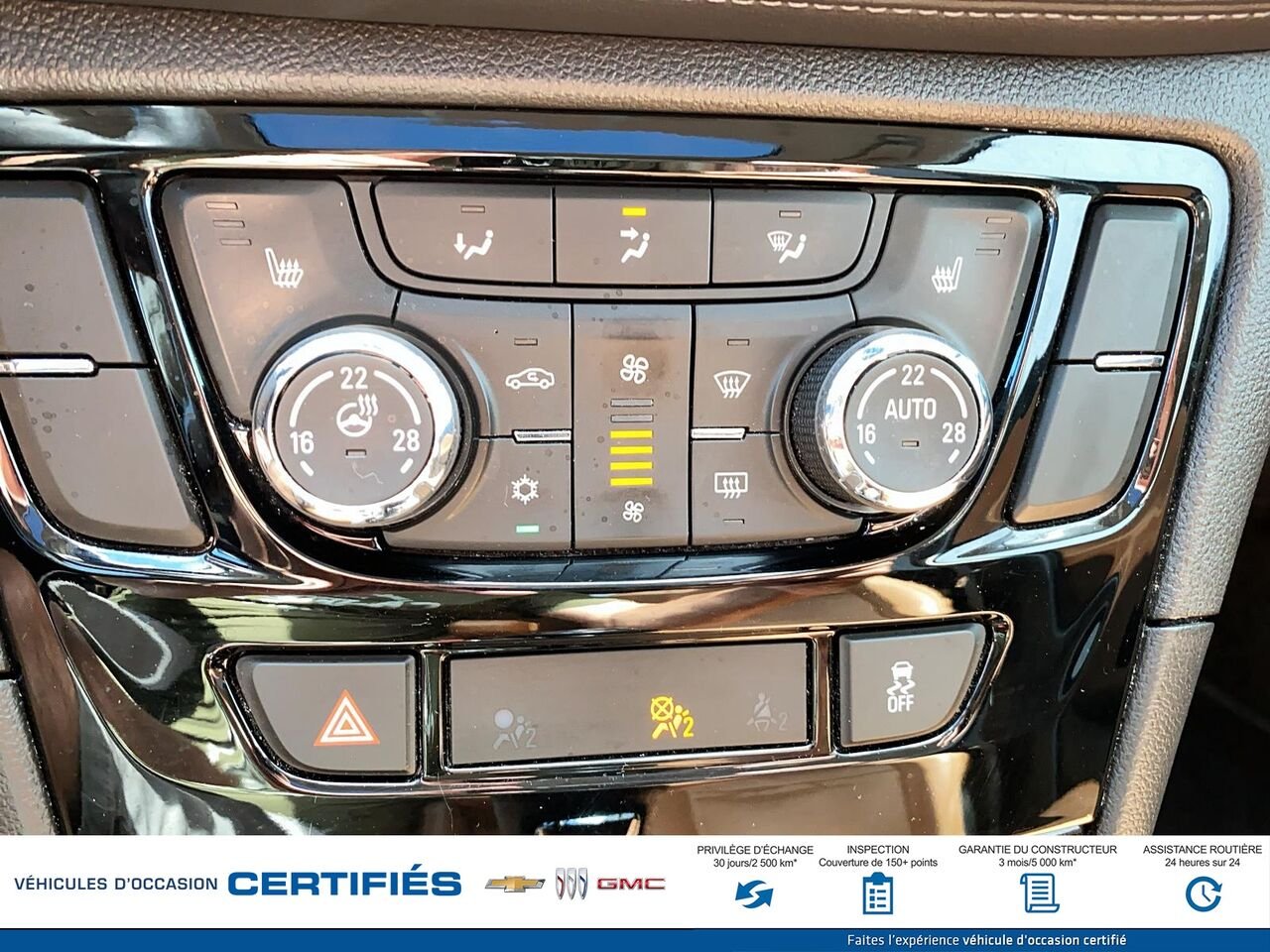 2017 BUICK ENCORE ESS Essence 4 portes TA White Montmagny - photo #13