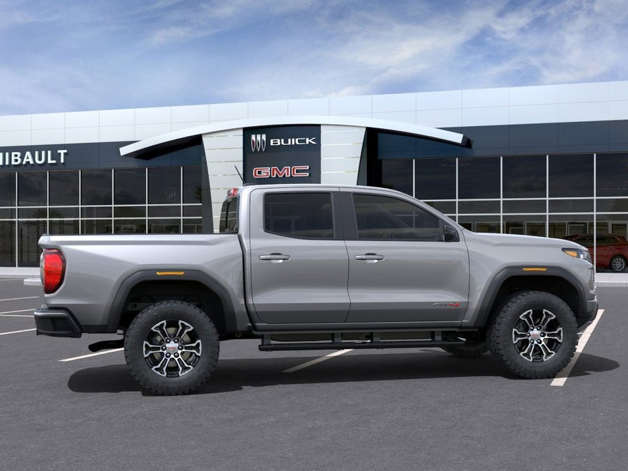 GMC Canyon AT4 2025 Argent métallisé