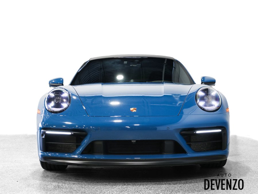 Porsche 911 2022 2022 Bleu