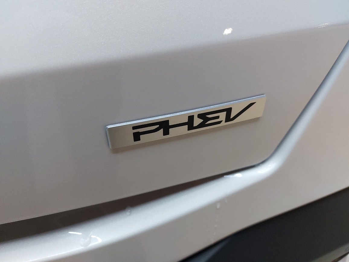 2026 KIA Sorento Plug-In Hybrid Snow White Pearl Blainville - photo #4