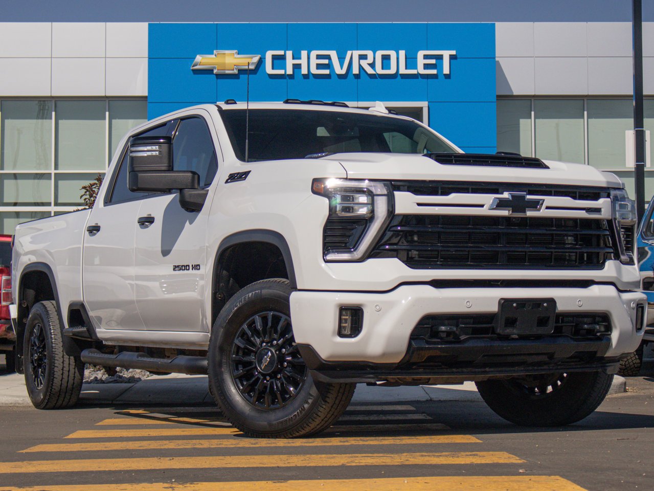 2024 Chevrolet Silverado 2500HD 4WD Crew Cab 159 LTZ White Sherwood Park - photo #13