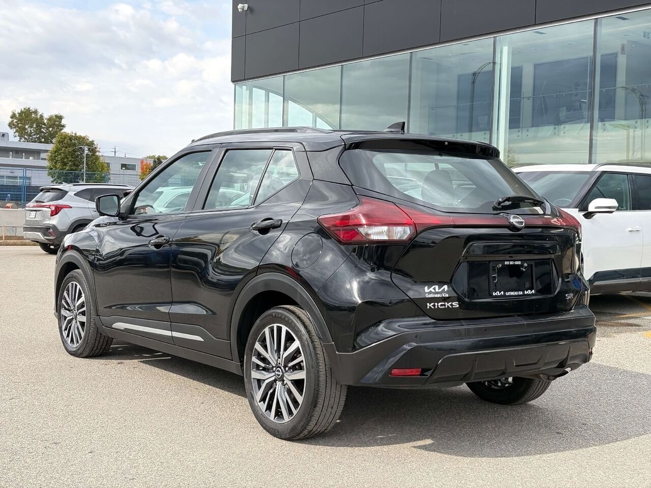 Nissan Kicks 2023 Noir Gatineau - photo #3