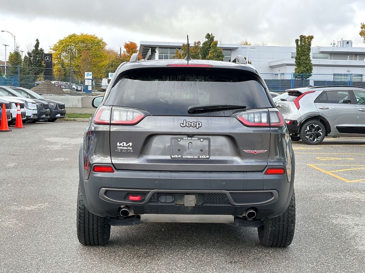 2021 Jeep Cherokee Grey Gatineau - photo #4