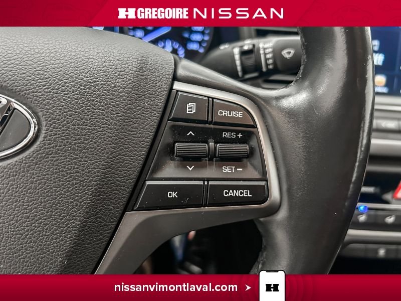 2018 Hyundai Elantra White Laval - photo #23