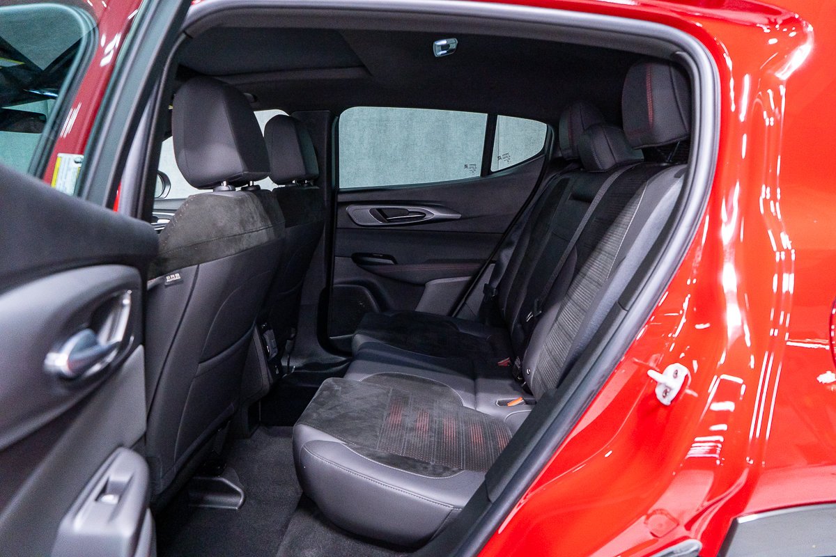 2024 Alfa Romeo Tonale VELOCE PHEV TOIT OUVRANT ACTIVE ASSIST Red Montreal - photo #16