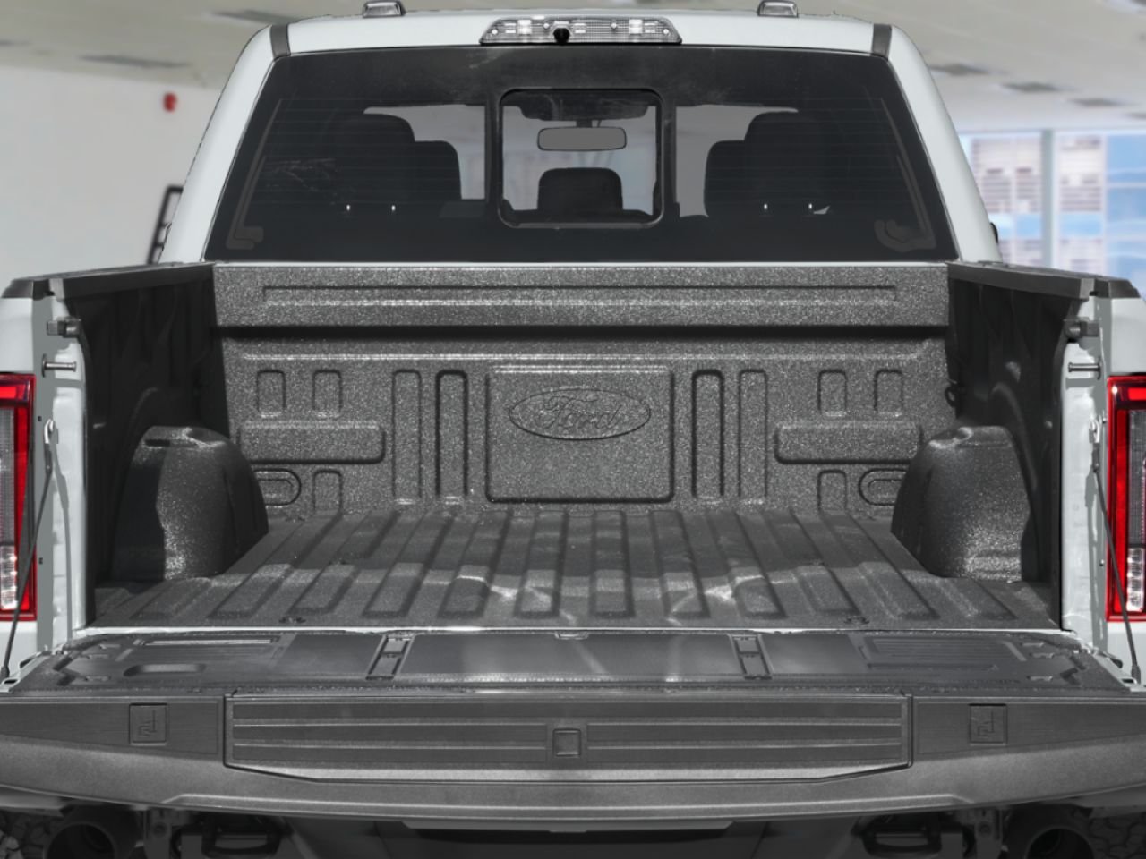 Ford F-150 2026 Noir agate métallisé Mont-Laurier - photo #3