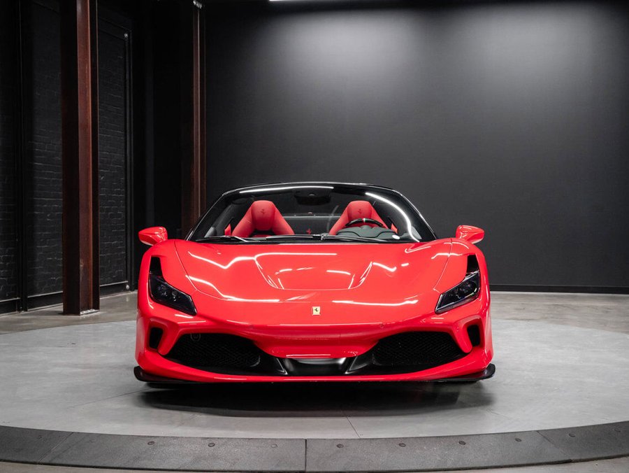 2022 Ferrari F8 Spider 2022 Red