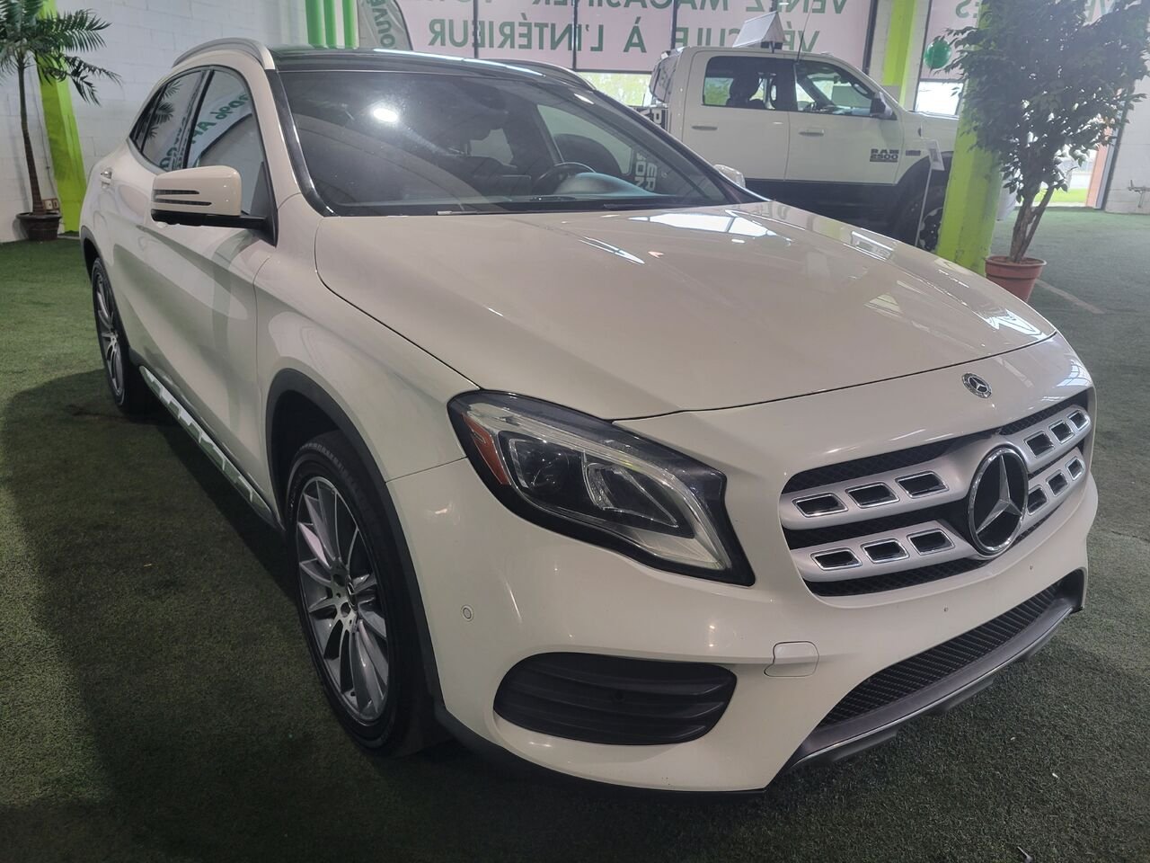 2019 Mercedes-Benz GLA White  - photo #7