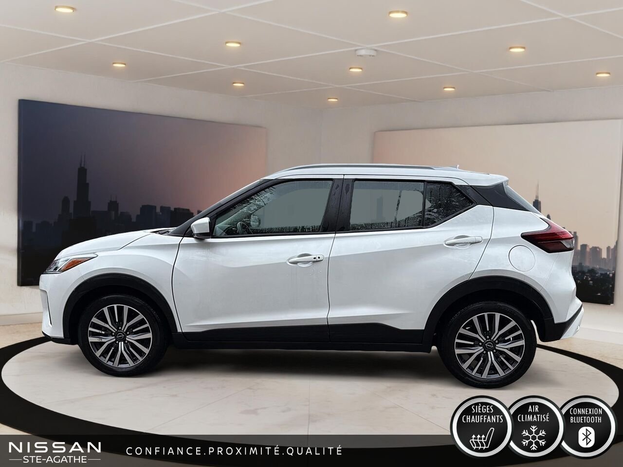 Nissan Kicks SV TA | 1 PROPRIÉTAIRE | JAMAIS ACCIDENTÉ | VOLANT CHAUFFANT | DÉMARRAGE À DISTANCE | CARPLAY 2024 Blanc Saint-Jérôme - photo #5
