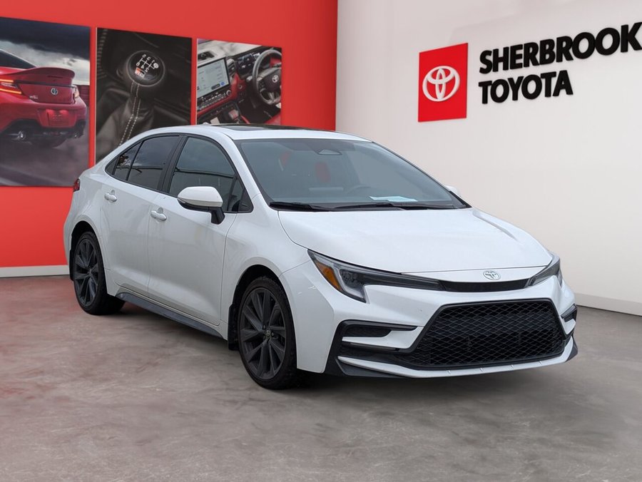 2023 Toyota Corolla SE/SIÈGES CHAUFFANTS/VOLANT CHAUFFANT/TOIT OUVRANT/AC/BLUETOOTH/CAMERA DE RECUL White