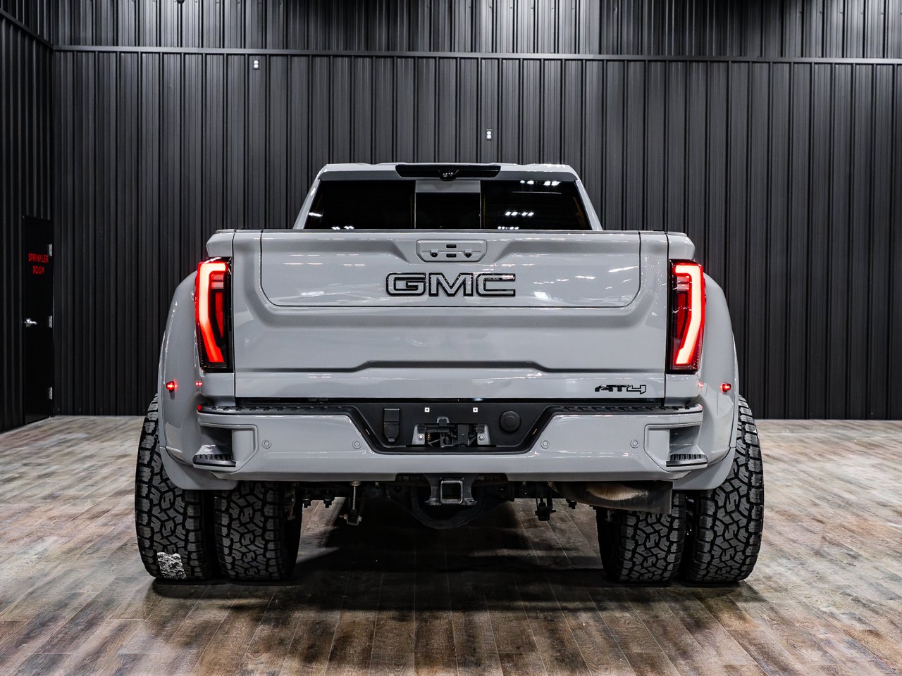 2024 GMC Sierra 2500HD 4WD Crew Cab 159 AT4 Grey Sherwood Park - photo #13