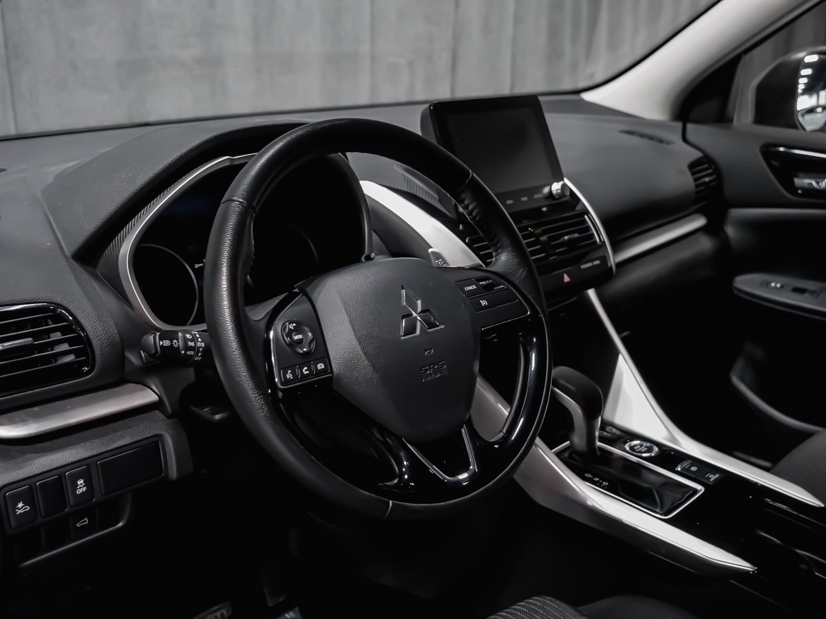 Mitsubishi Eclipse Cross SE 2024 Gris Montréal - photo #7