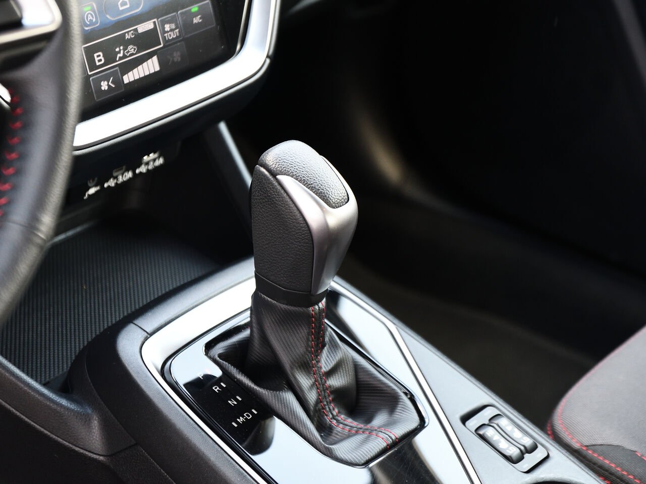 2024 Subaru Impreza Touring White Saint-Hyacinthe - photo #25
