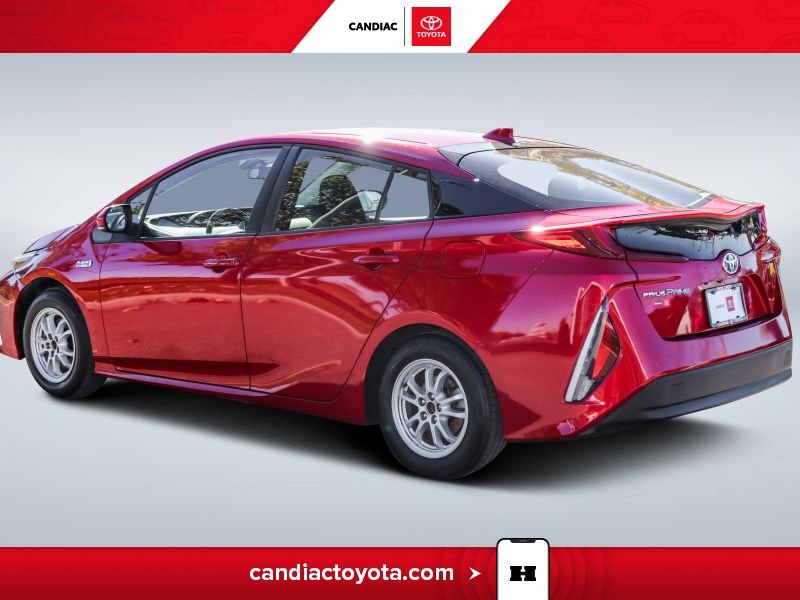 2022 Toyota Prius Red Laval - photo #5