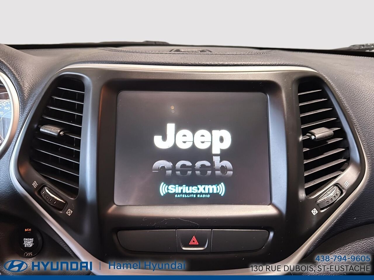 2017 Jeep Cherokee White Saint-Eustache - photo #14