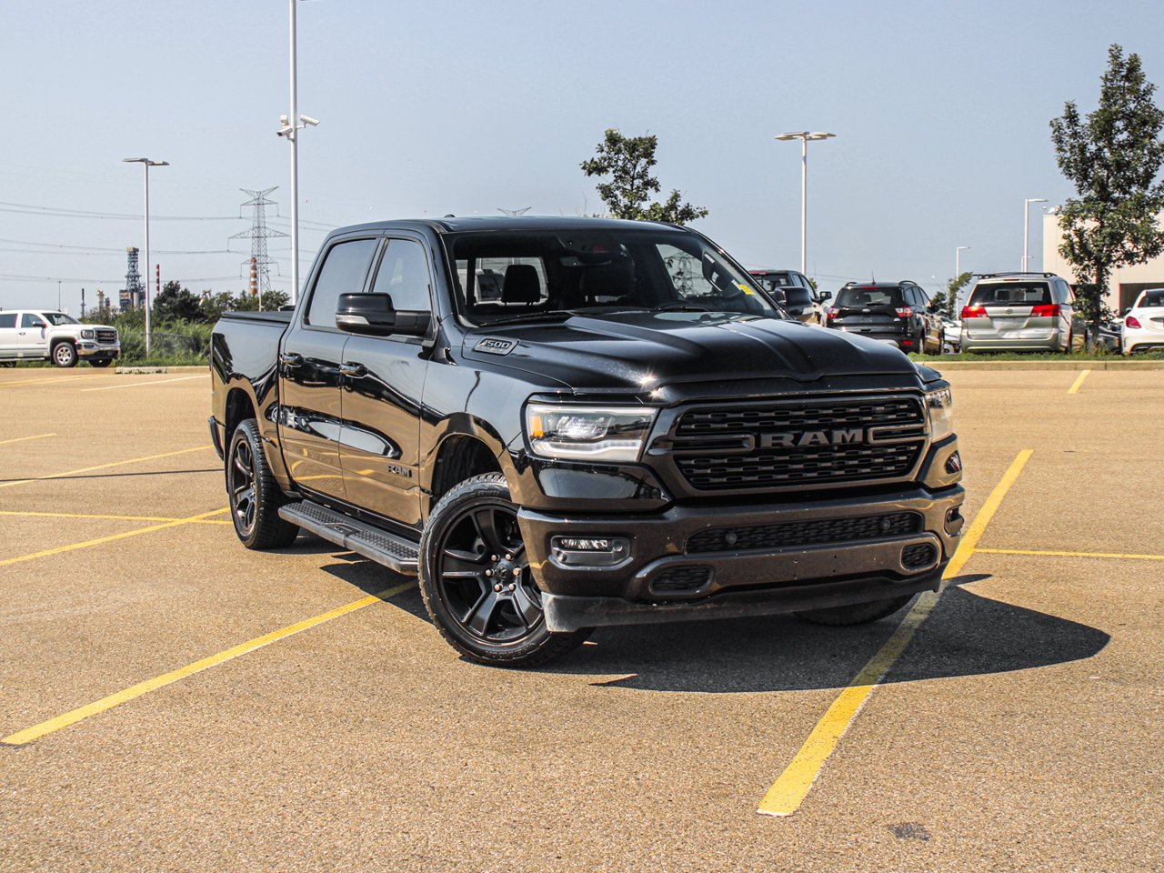 2022 Ram 1500 Sport 4x4 Crew Cab 5'7 Box Black Sherwood Park - photo #1