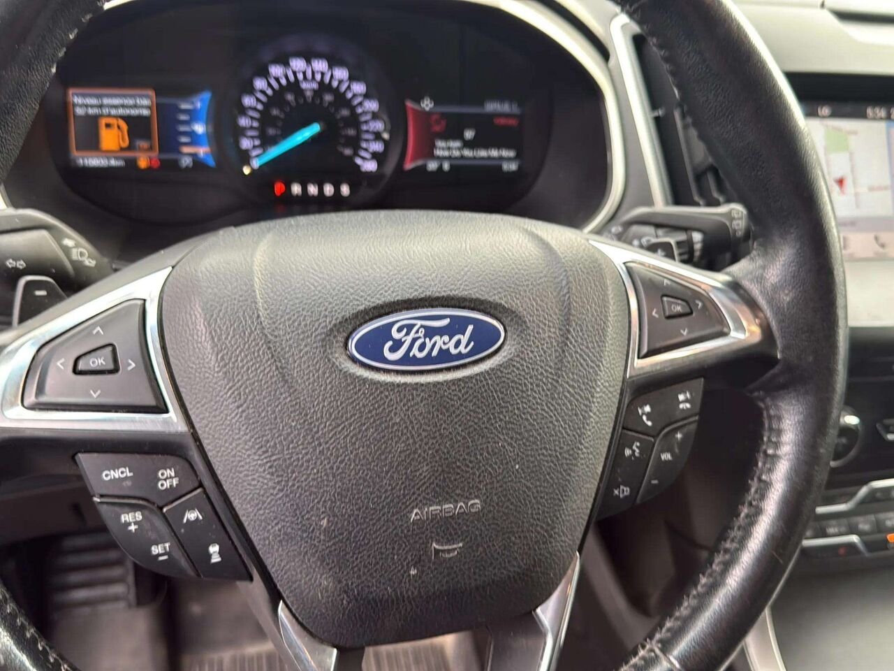 Ford Edge SEL 2019 Blanc Gatineau - photo #9