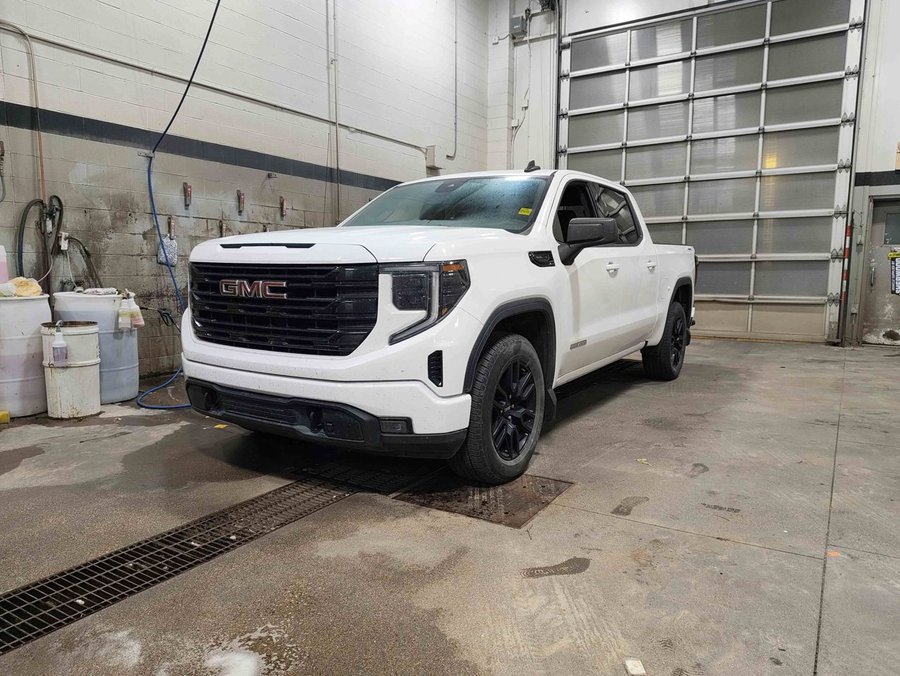 2023 GMC Sierra 1500 Elevation 5.3L | Tonneau Cover White