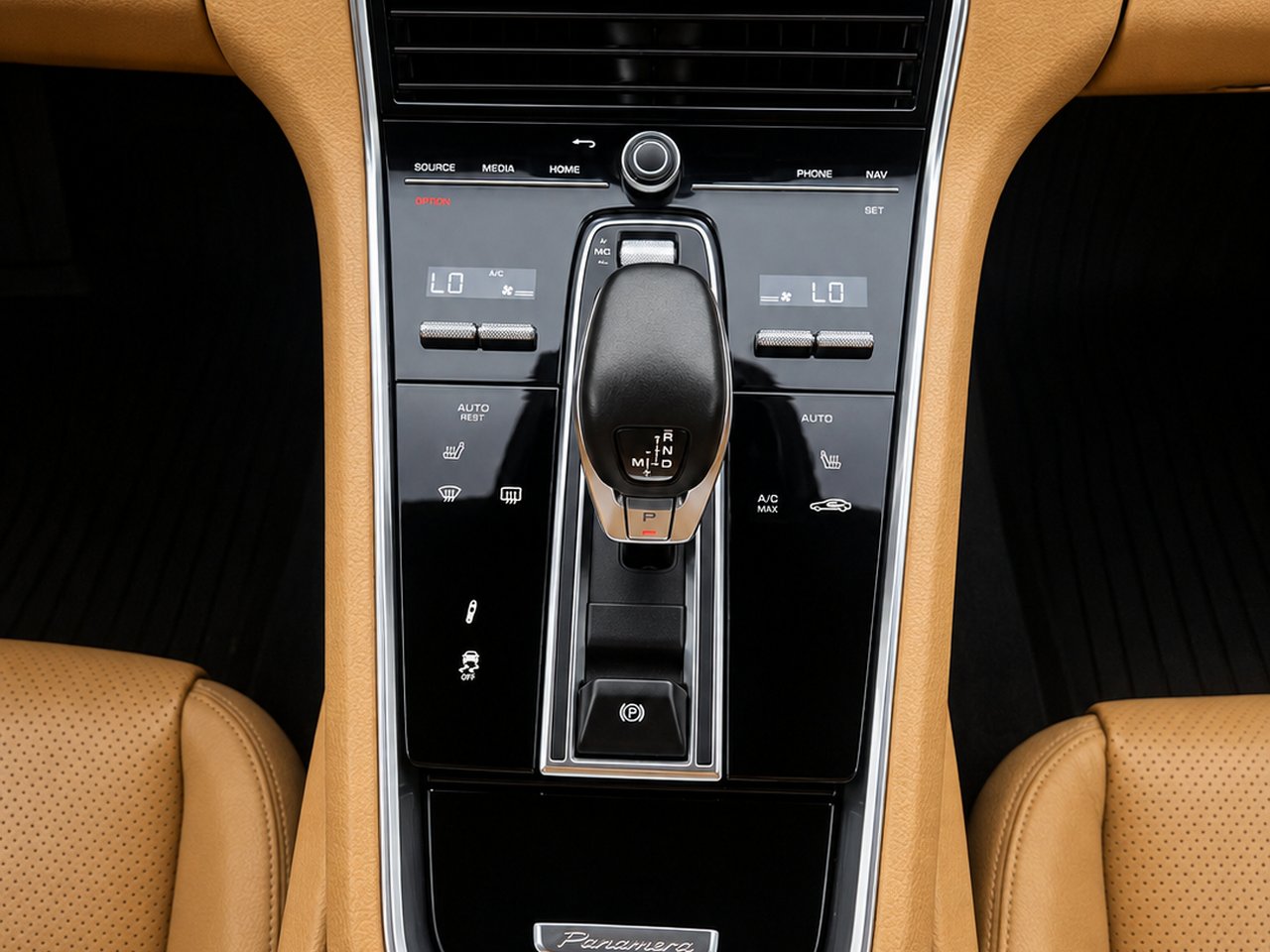 Porsche Panamera 4 Chrono 2019 Bleu Granby - photo #22