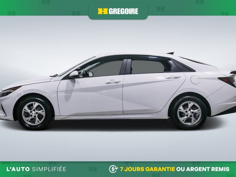 Hyundai Elantra 821689 | Essential MANUEL AC GR ELECT MAGS CAM RECUL BLEUTO 2022 Blanc Laval - photo #4