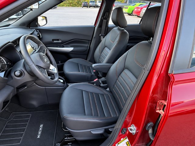 2019 Nissan Kicks Red Saint-Basile-le-Grand - photo #4