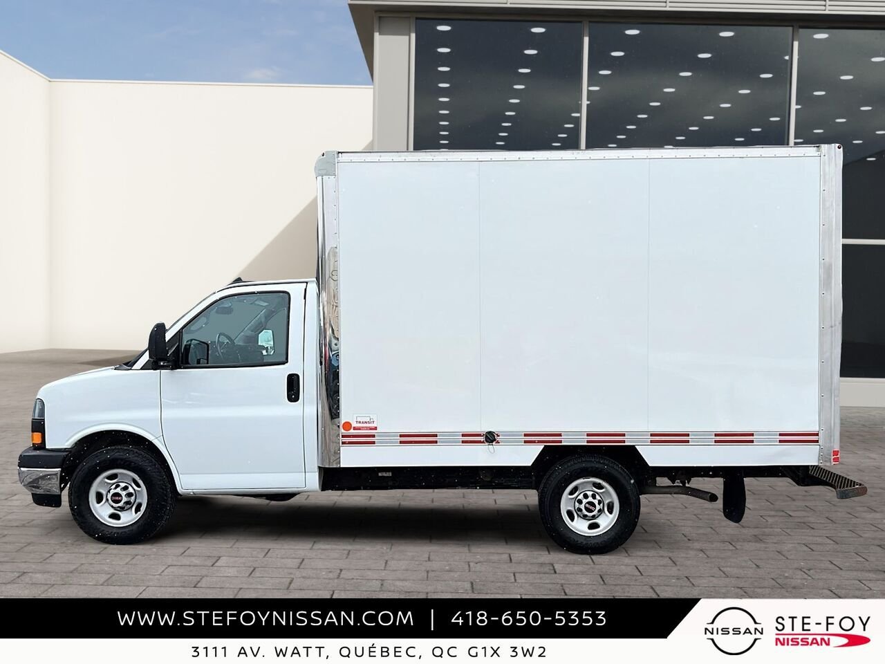 2023 GMC Fourgonnette commerciale tronquée Savana White Ste-Foy - photo #4
