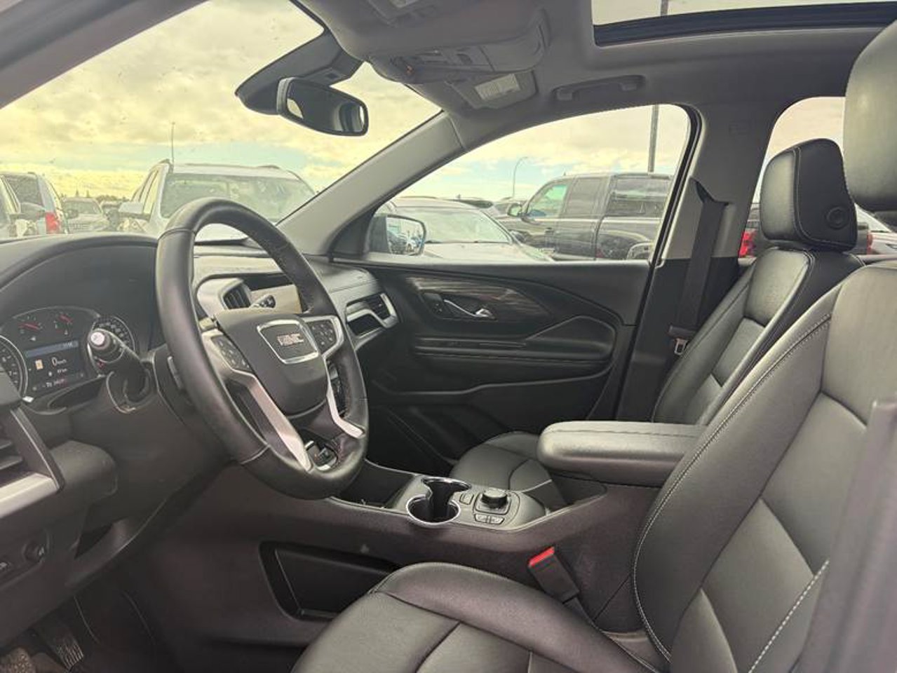 2024 GMC Terrain AWD 4dr SLT White Sherwood Park - photo #6