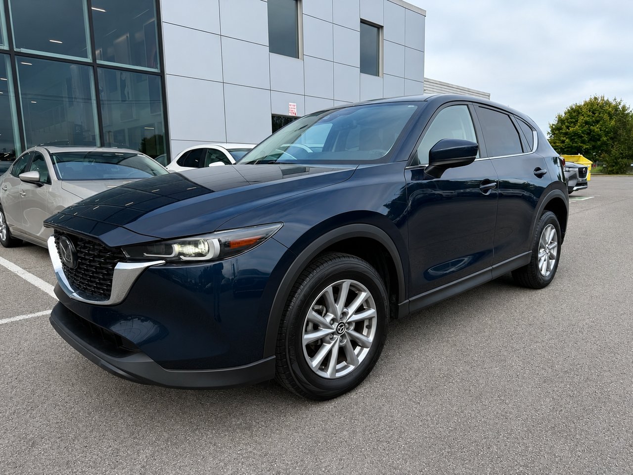 Mazda CX-5 GS 2023 Gris Châteauguay - photo #2