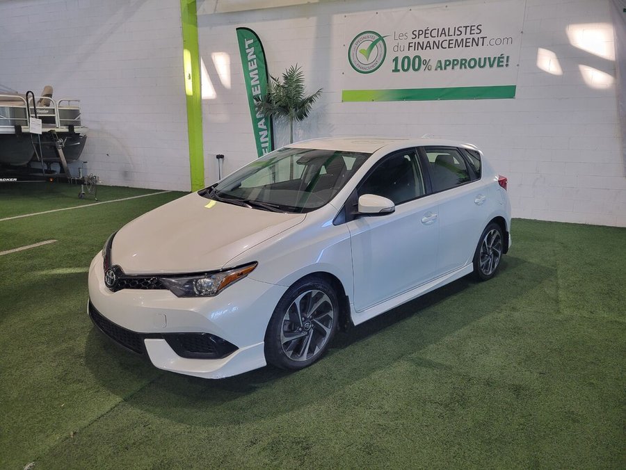 2018 Toyota Corolla iM 2018 White