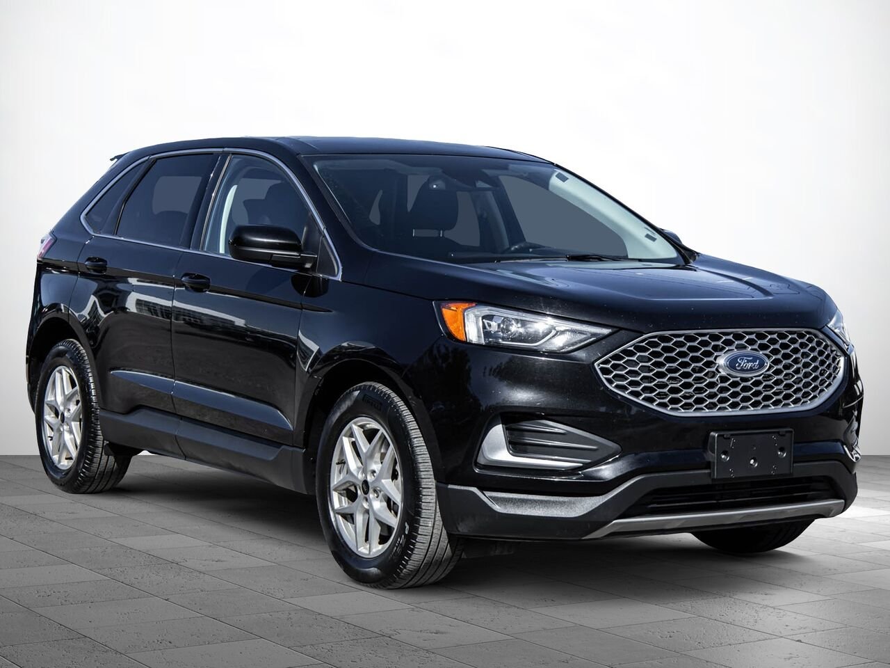 2024 Ford Edge Black Sainte-Julienne - photo #1