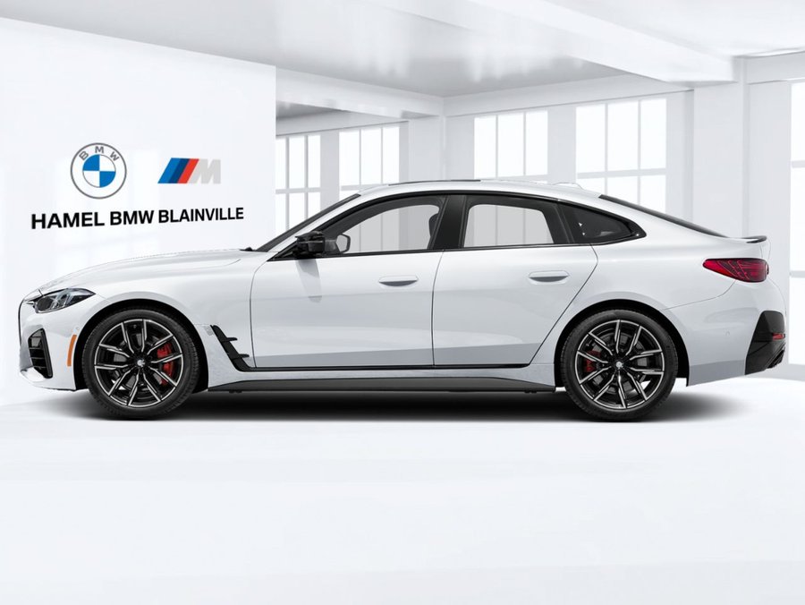 2027 BMW 4 Series 2027 Mineral White Metallic