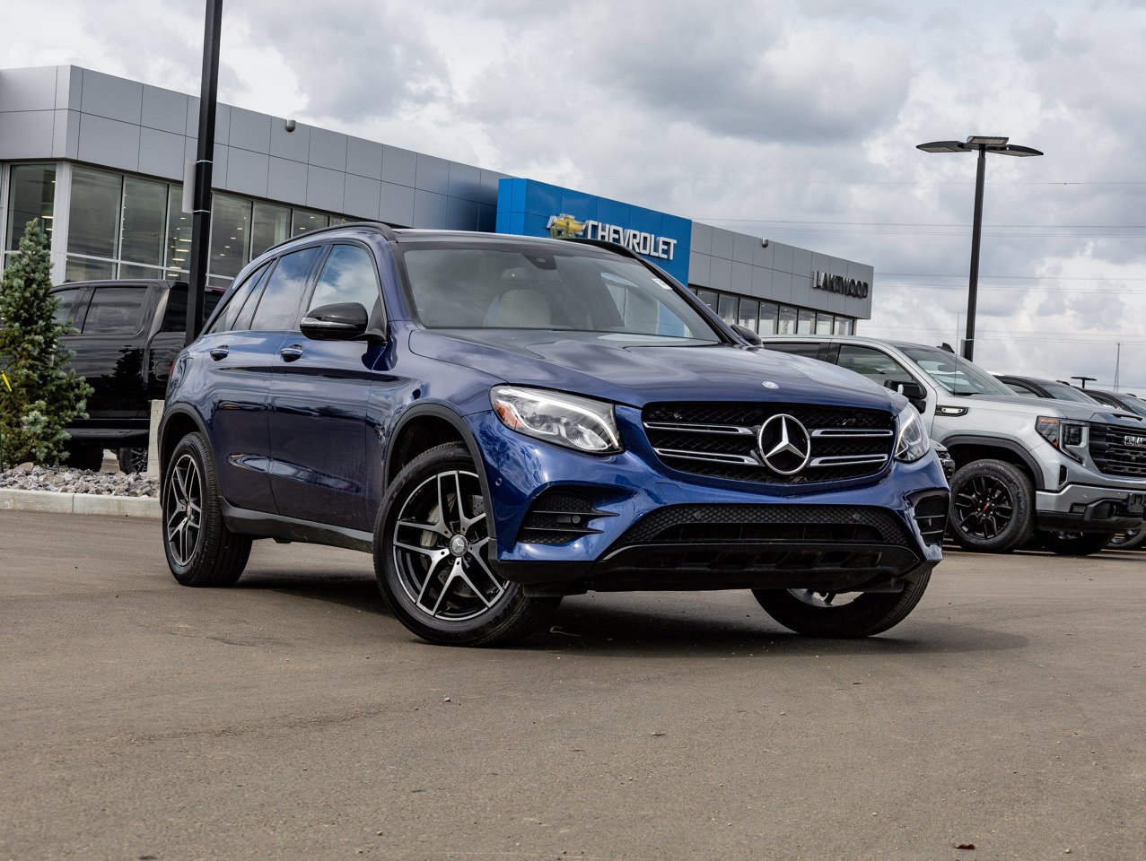 2017 Mercedes-Benz GLC 4MATIC 4dr GLC 300 Blue Sherwood Park - photo #1