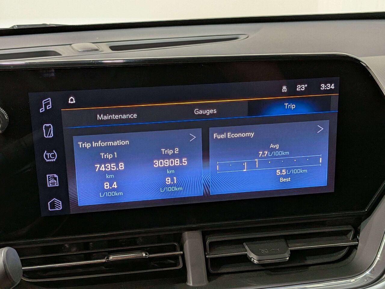 2025 Chevrolet Trax FWD 4dr LT White Val-David - photo #22