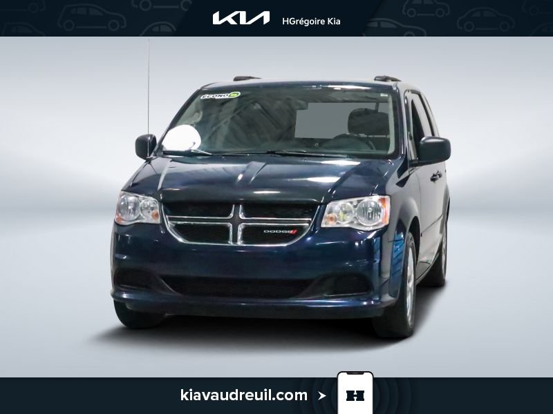 2017 Dodge GR Caravan SXT Blue