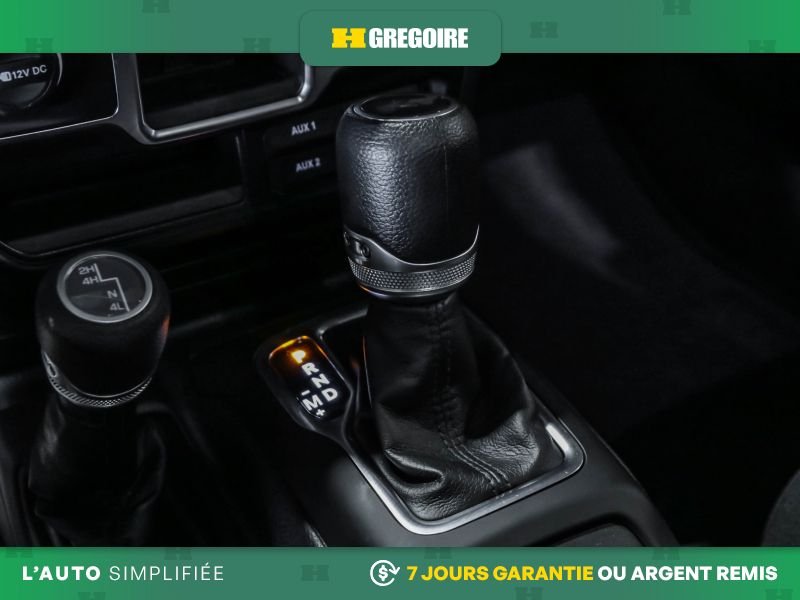 2023 Jeep Wrangler Yellow Blainville - photo #17