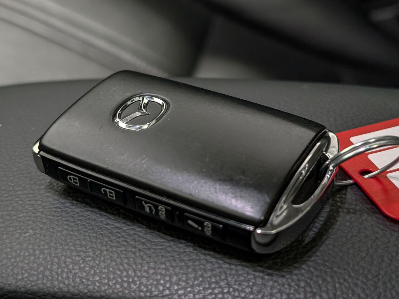 2024 Mazda CX-50 AWD GT Toit Pano Cuir Black Sherbrooke - photo #16