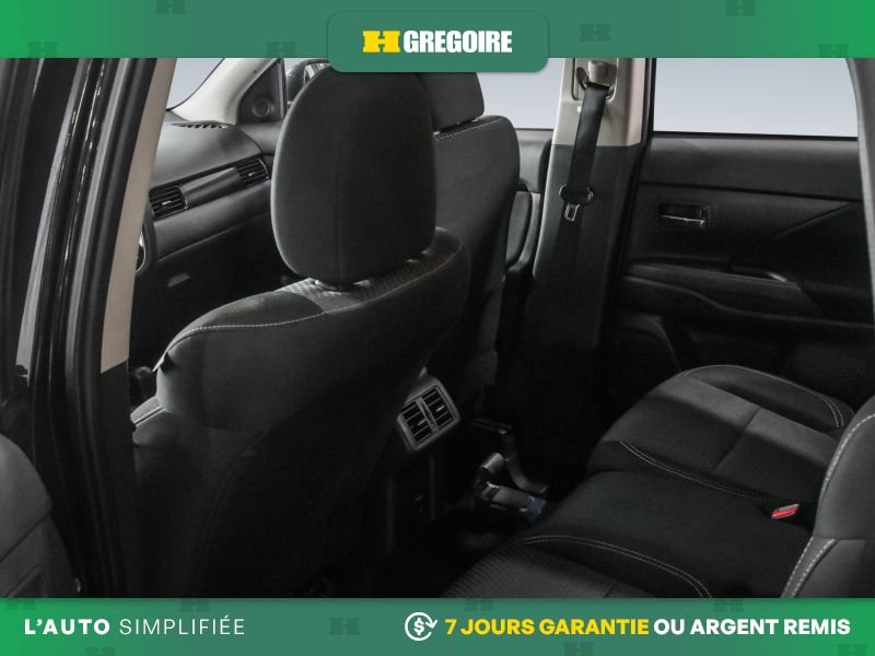 Mitsubishi Outlander 2020 Noir Laval - photo #21