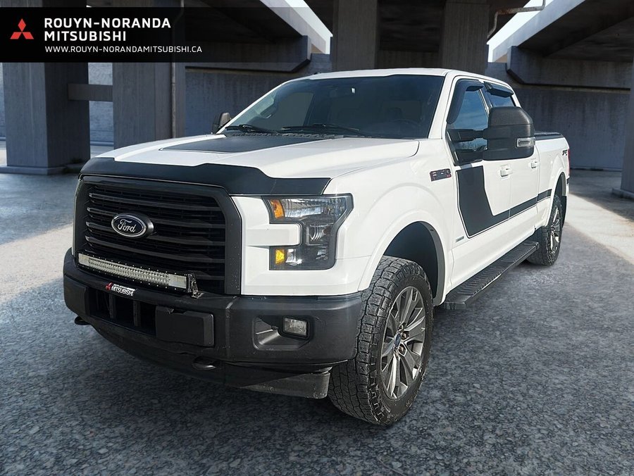 Ford F-150 XL SuperCrew 4x4 145 po 2017 Blanc