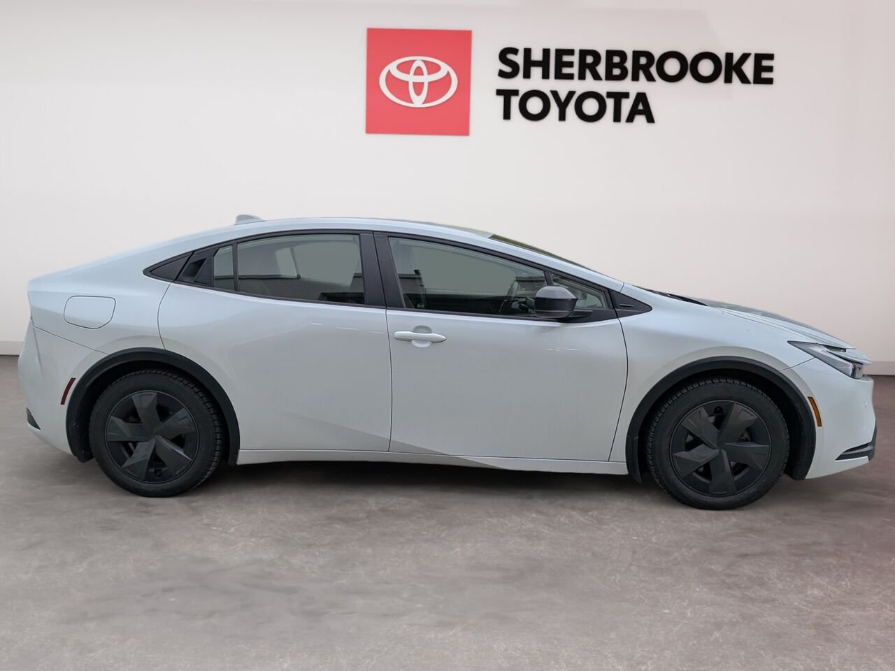 Toyota Prius Prime SE/SIÈGES CHAUFFANTS/VOLANT CHAUFFANT/AC/BLUETOOTH/CAMERA DE RECUL 2023 Blanc Sherbrooke - photo #2