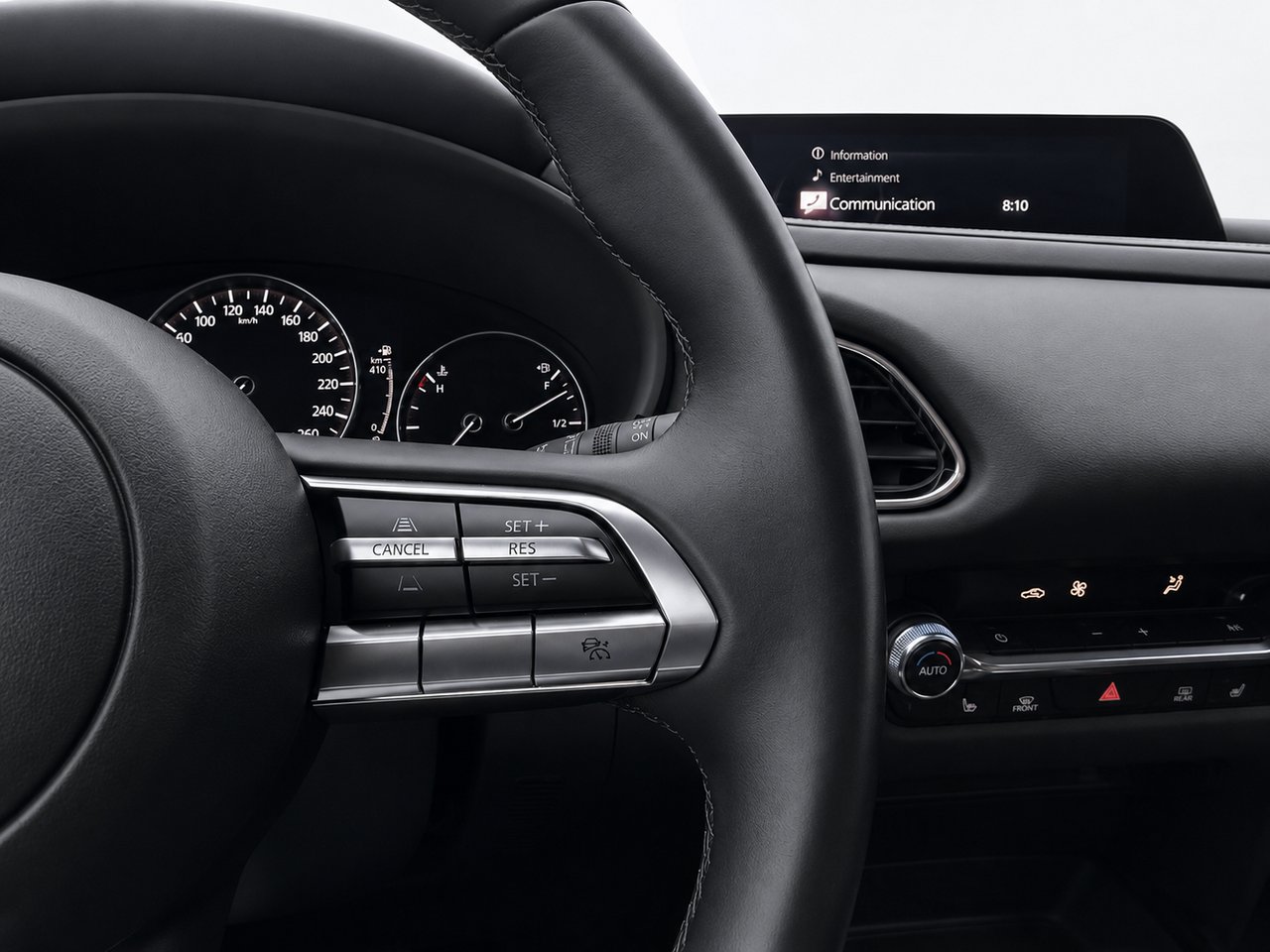 2023 Mazda CX-30 Black Châteauguay - photo #15