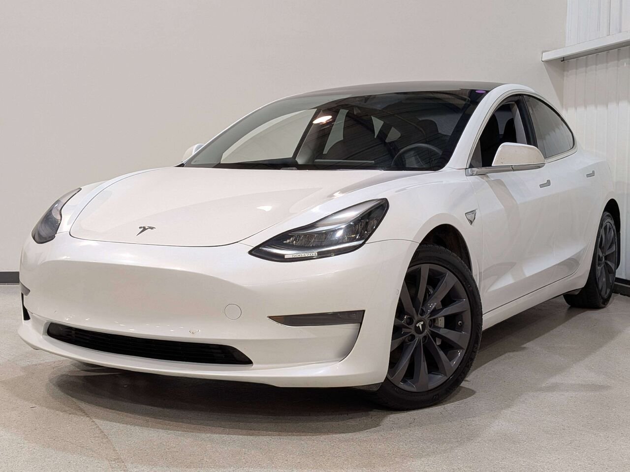2019 Tesla Model 3 Standard Range Plus RWD White Val-David - photo #0