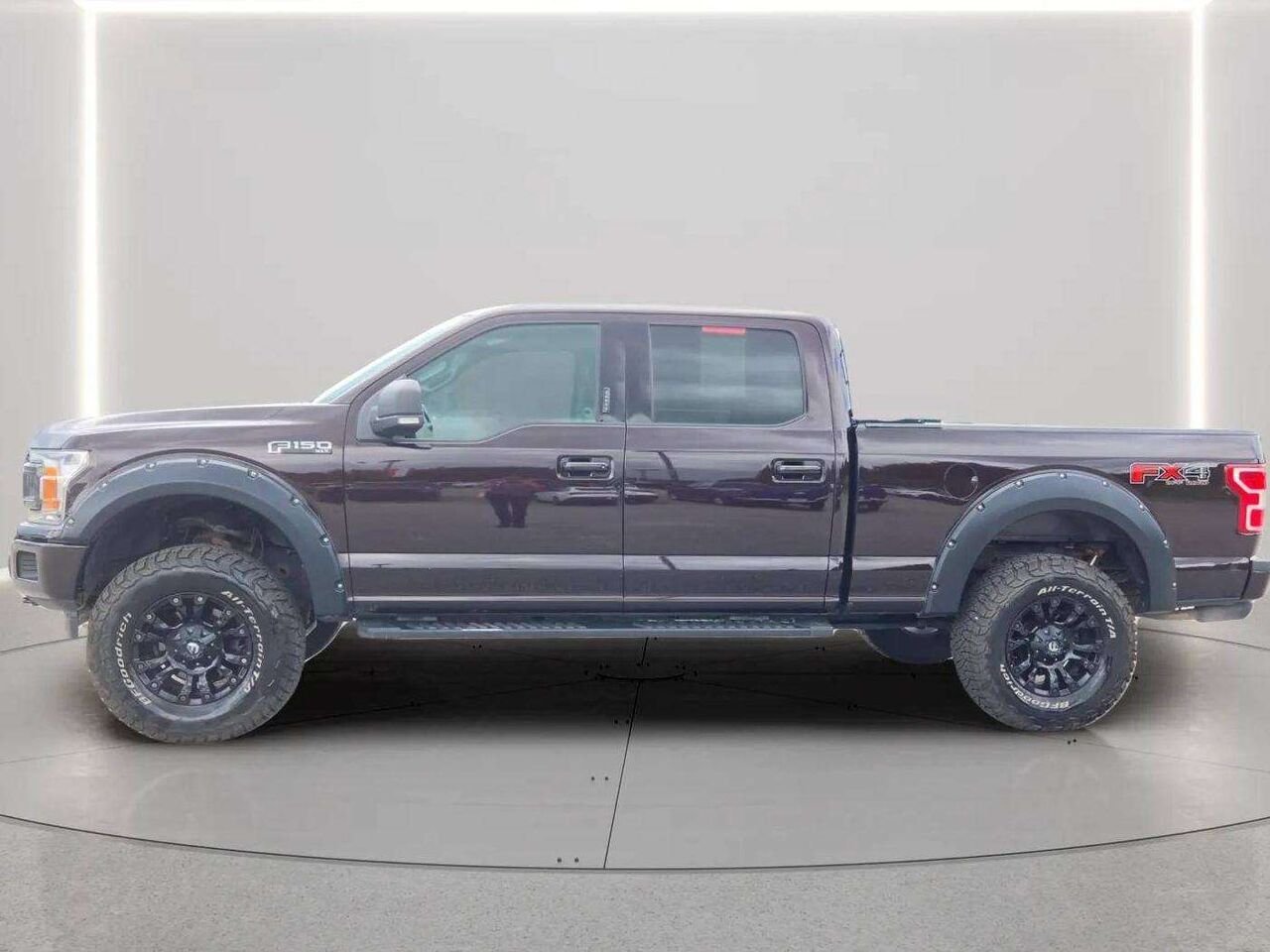 Ford F 150 2020 Rouge Gatineau - photo #1