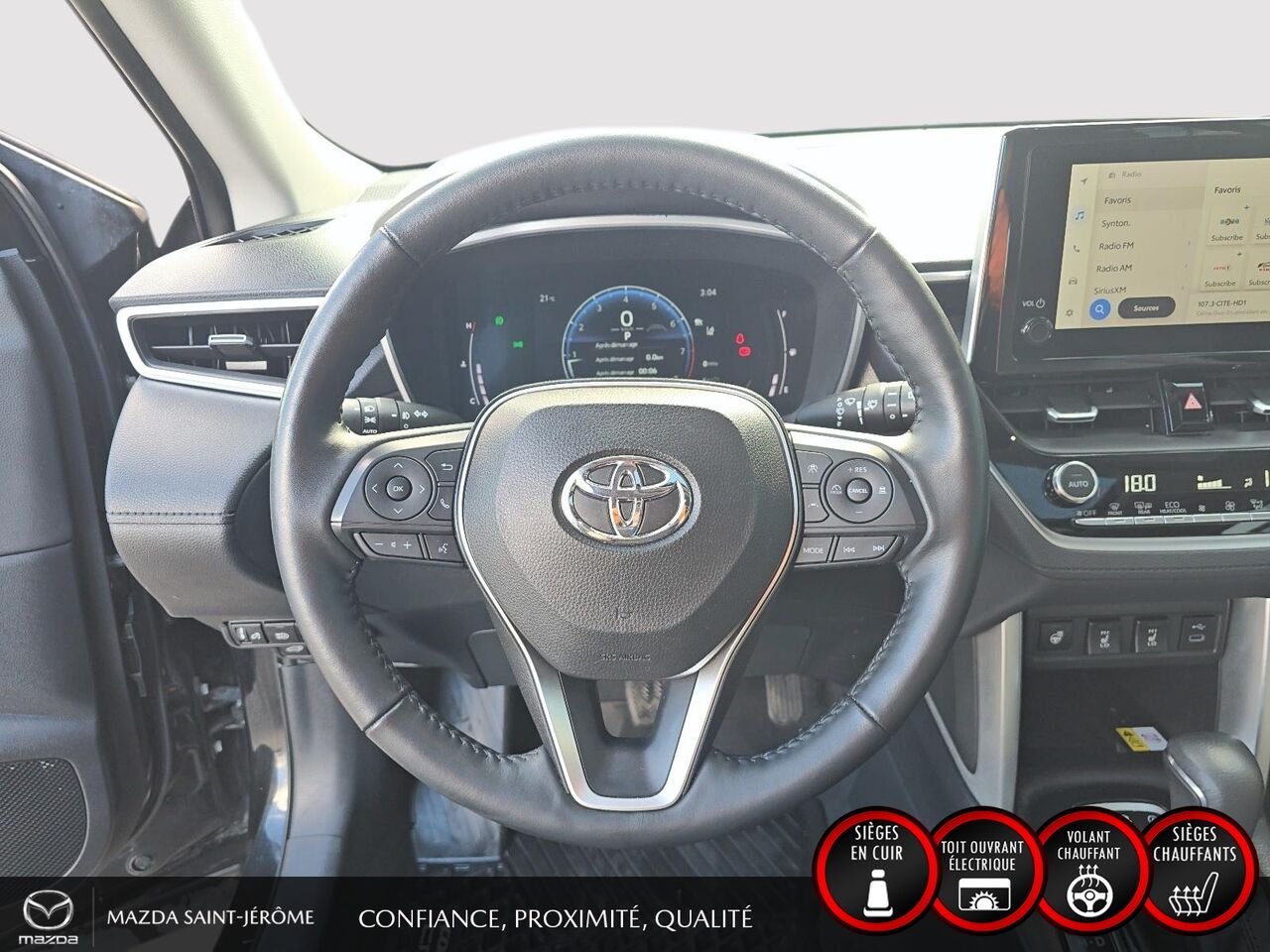 Toyota Corolla Cross 2023 Noir Saint-Jérôme - photo #13
