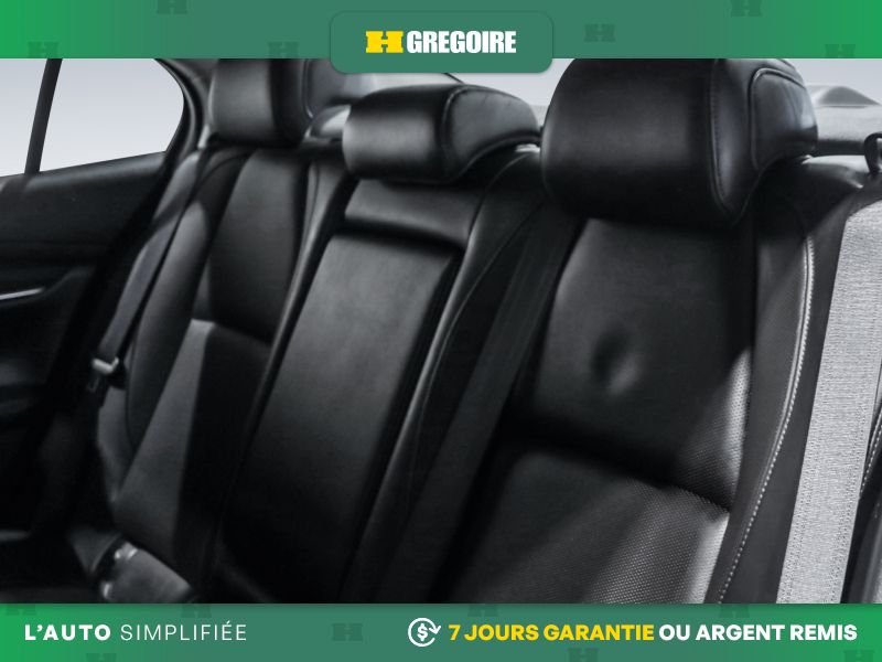 2024 Mazda 3 Red Saint-Eustache - photo #23