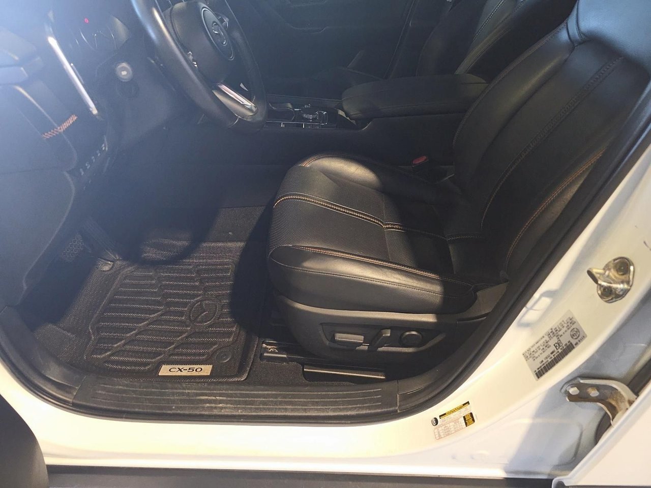 Mazda CX-50 GT 2023 Blanc Baie-Comeau - photo #13