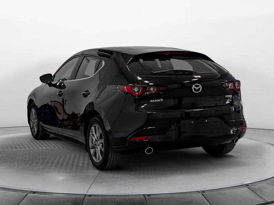 Mazda 3 2024 Mazda Mazda3 G ****17,271 km*** 2024 Noir