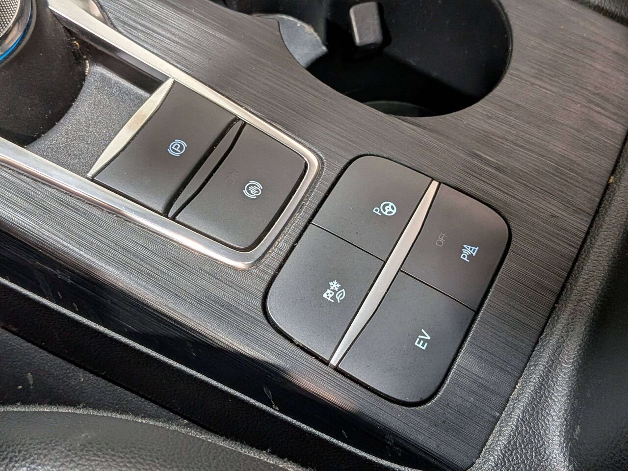 2022 Ford Escape Titanium Plug-In Hybrid FWD Grey Val-David - photo #29